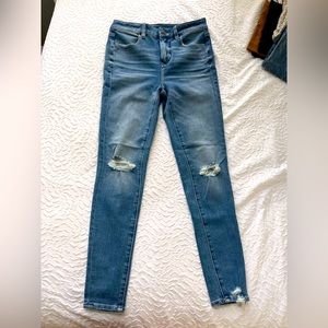 American Eagle skinny jeans, rips